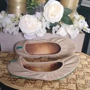 TIEKS FLATS
